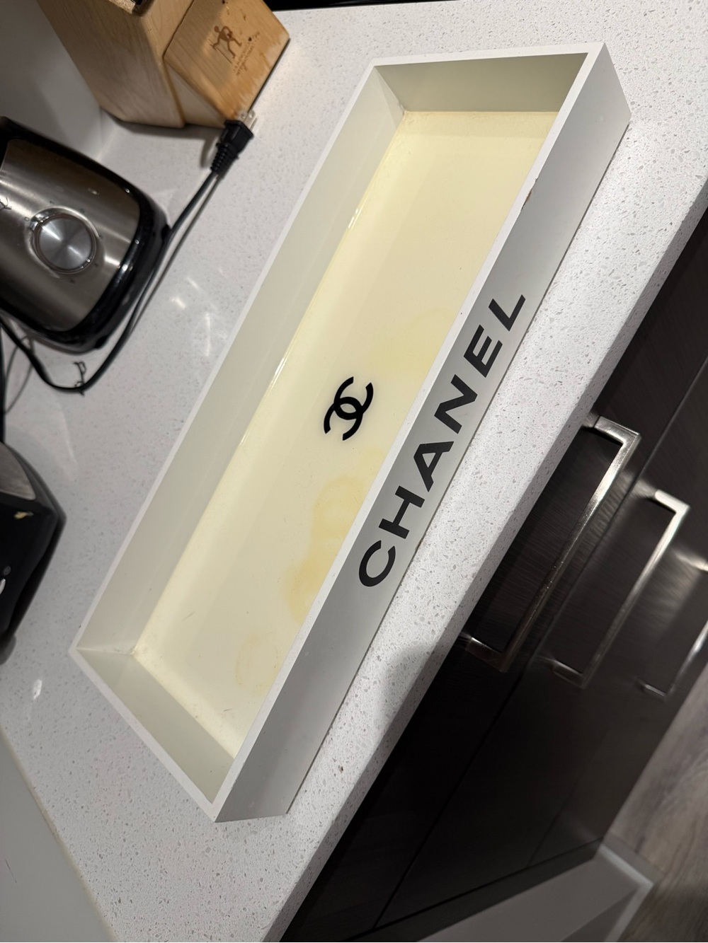CHANEL White and Black Rectangular Vanity Tray